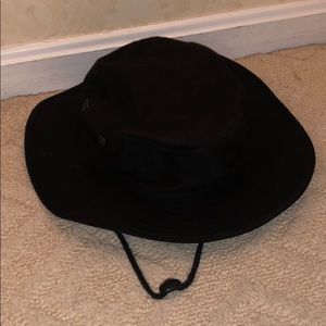 black bucket hat